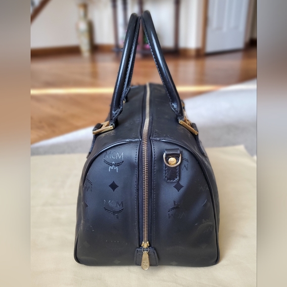 MCM Boston Bag - Picture 4 of 16